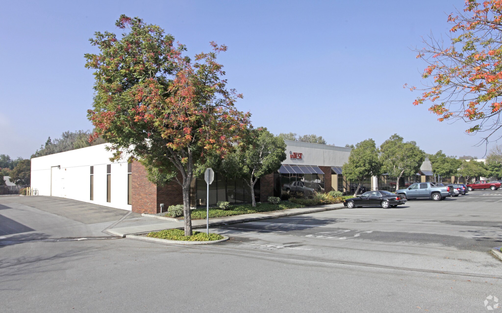 47747 Warm Springs Blvd, Fremont, CA to rent Primary Photo- Image 1 of 5
