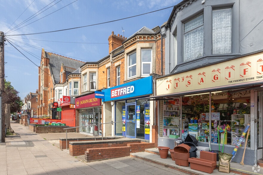 46-48 Kingsley Park Ter, Northampton for sale - Building Photo - Image 2 of 2