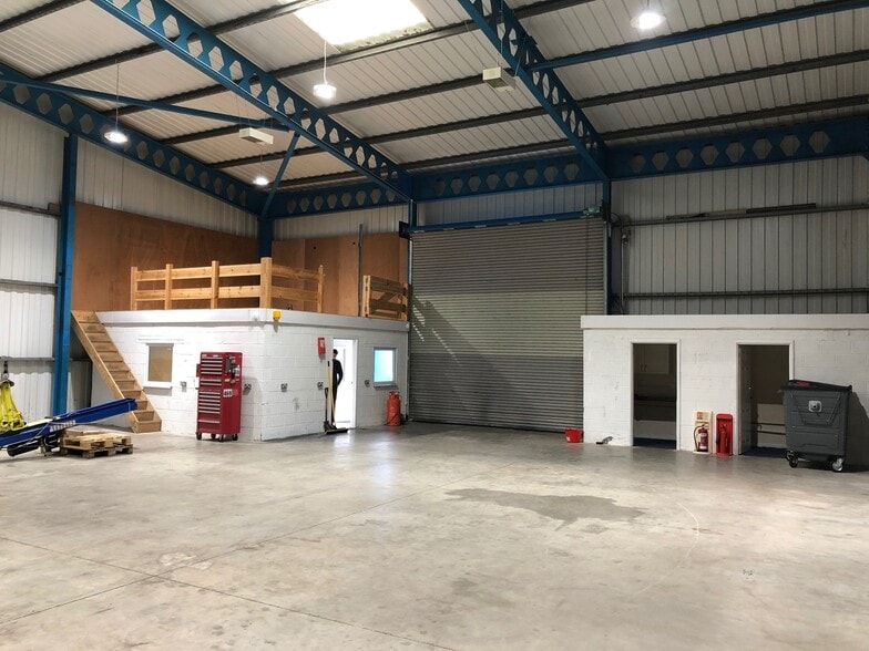 Ty Coch Way, Cwmbran to rent - Building Photo - Image 2 of 6