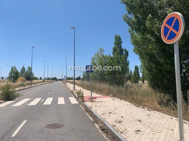 Land in Ávila, Ávila for sale Building Photo- Image 1 of 3