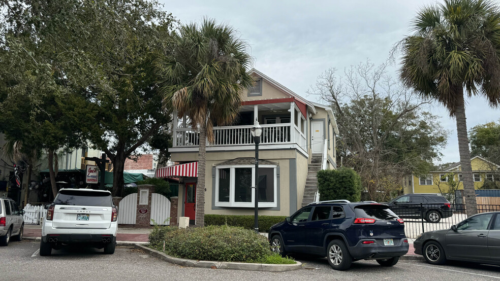 14 S 2nd St, Fernandina Beach, FL for sale - Building Photo - Image 1 of 1