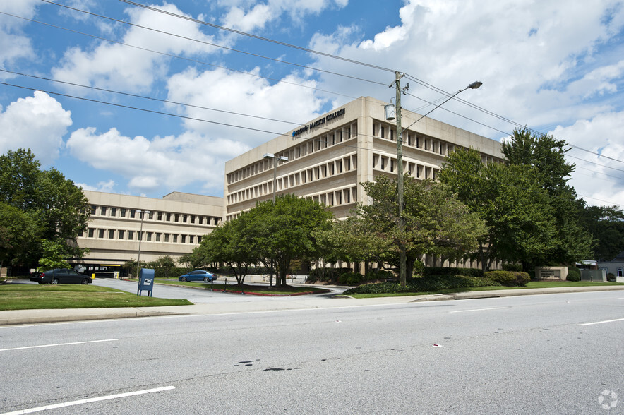 4370 Peachtree Rd NE, Atlanta, GA for sale - Primary Photo - Image 1 of 1