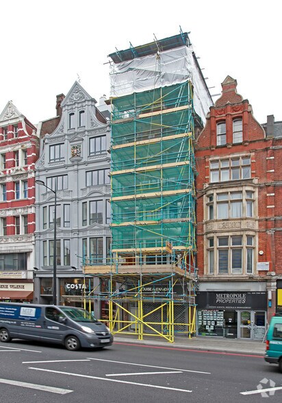 254 Edgware Rd, London for sale - Primary Photo - Image 1 of 1