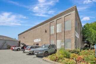 More details for 935 Tanklage Rd, San Carlos, CA - Industrial for Rent