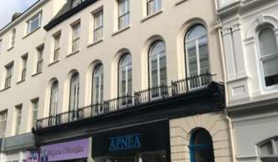 17 Throwley Way, Sutton for sale - Primary Photo - Image 1 of 1