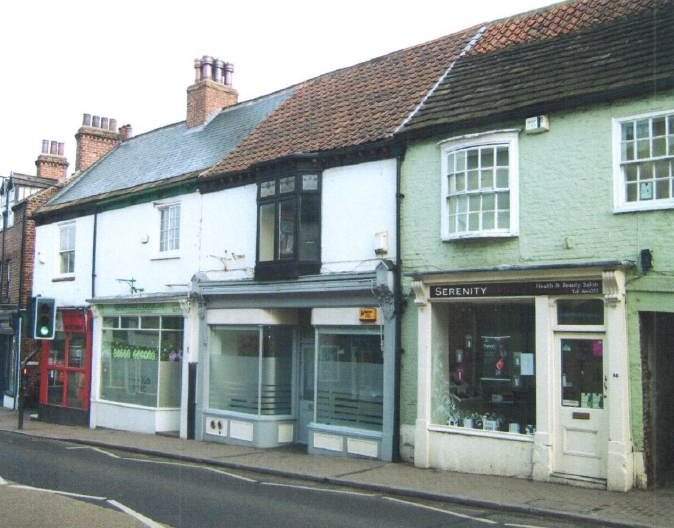 90-92 High St, Knaresborough for rent - Primary Photo - Image 1 of 1