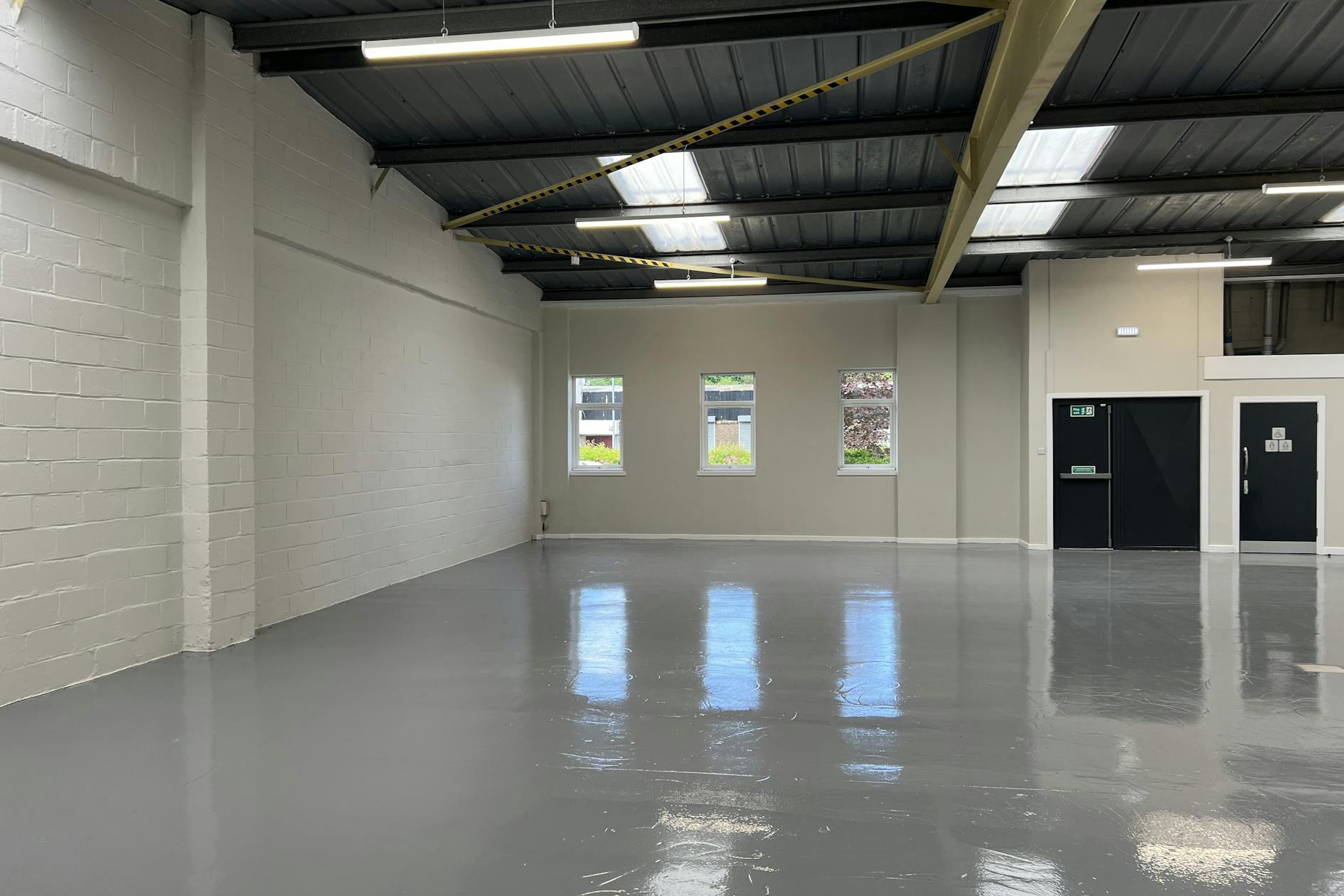 79-85 Carron Pl, East Kilbride to rent Interior Photo- Image 1 of 9