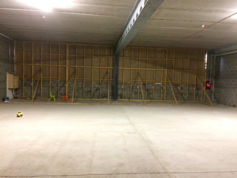 East Whale Ln, Dundee to rent - Building Photo - Image 2 of 5