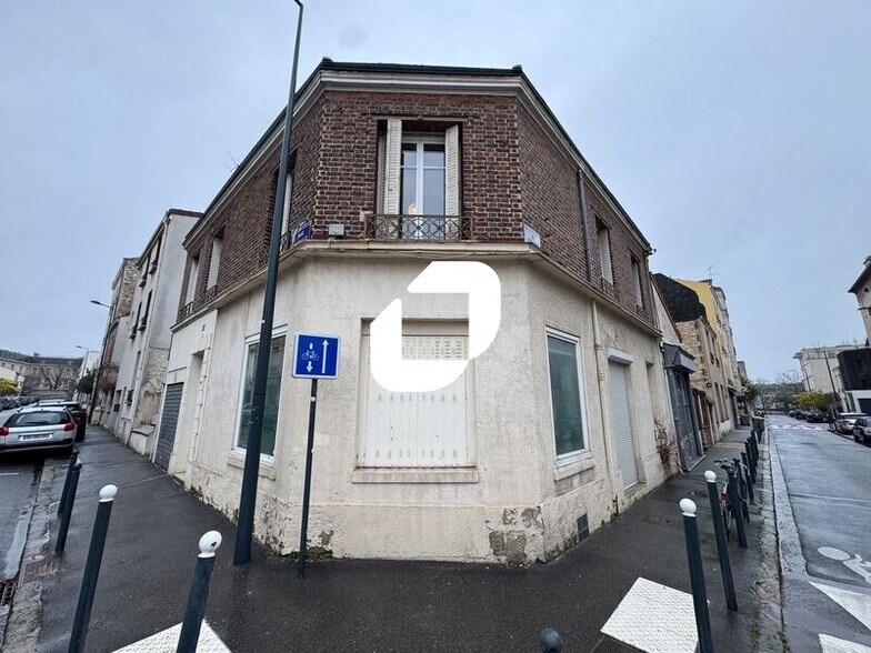 Office in Vanves to rent - Building Photo - Image 1 of 16