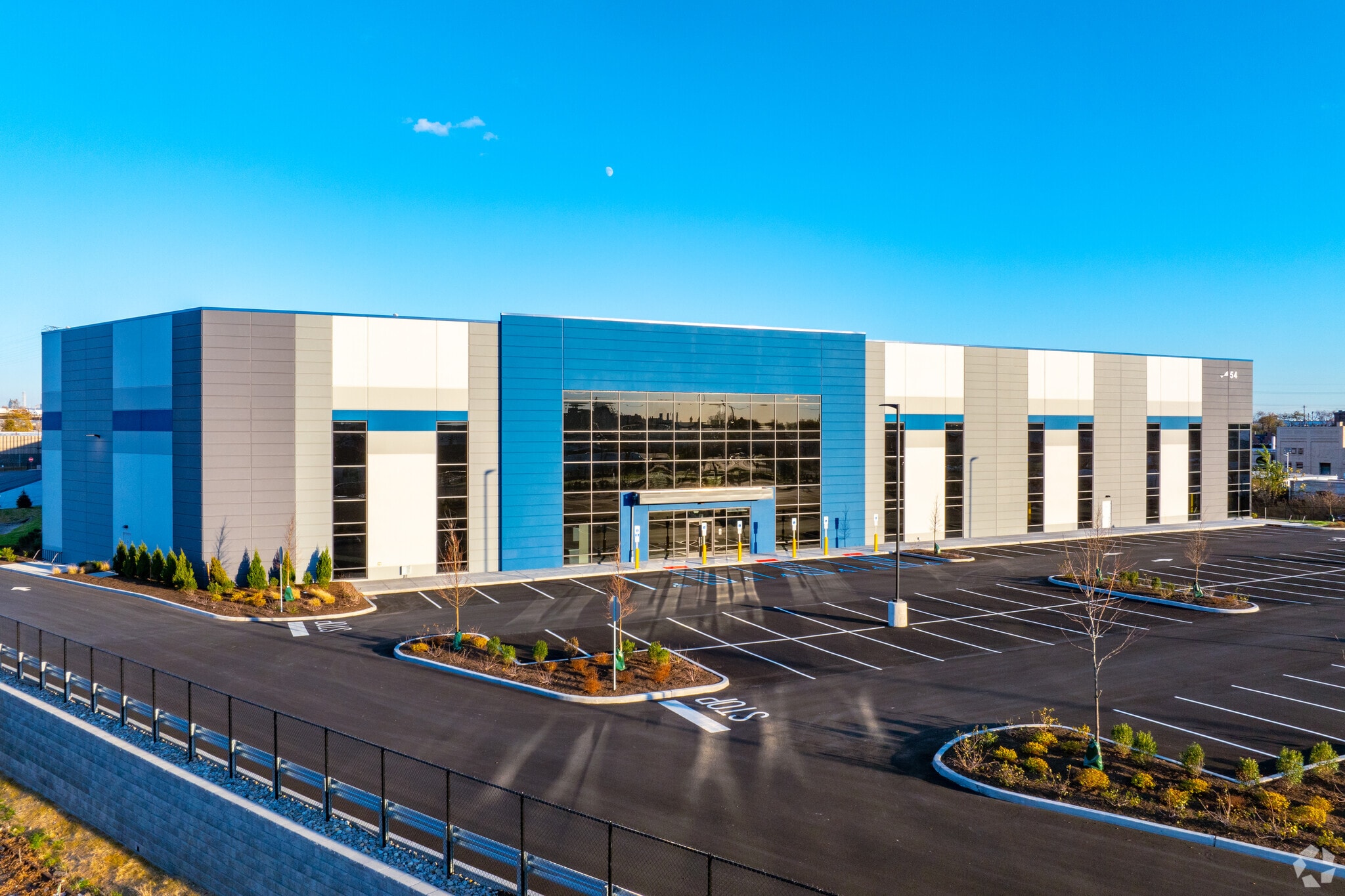 54 Lockwood St, Newark, NJ to rent Building Photo- Image 1 of 10