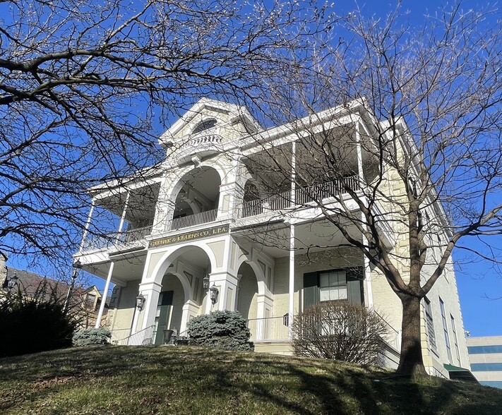 335 E 3rd St, Newport, KY for sale - Building Photo - Image 1 of 1