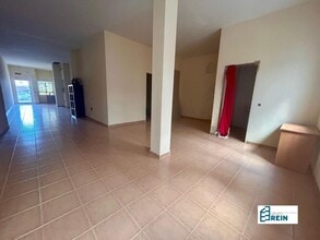 Retail in Illescas, Toledo to rent Interior Photo- Image 2 of 9