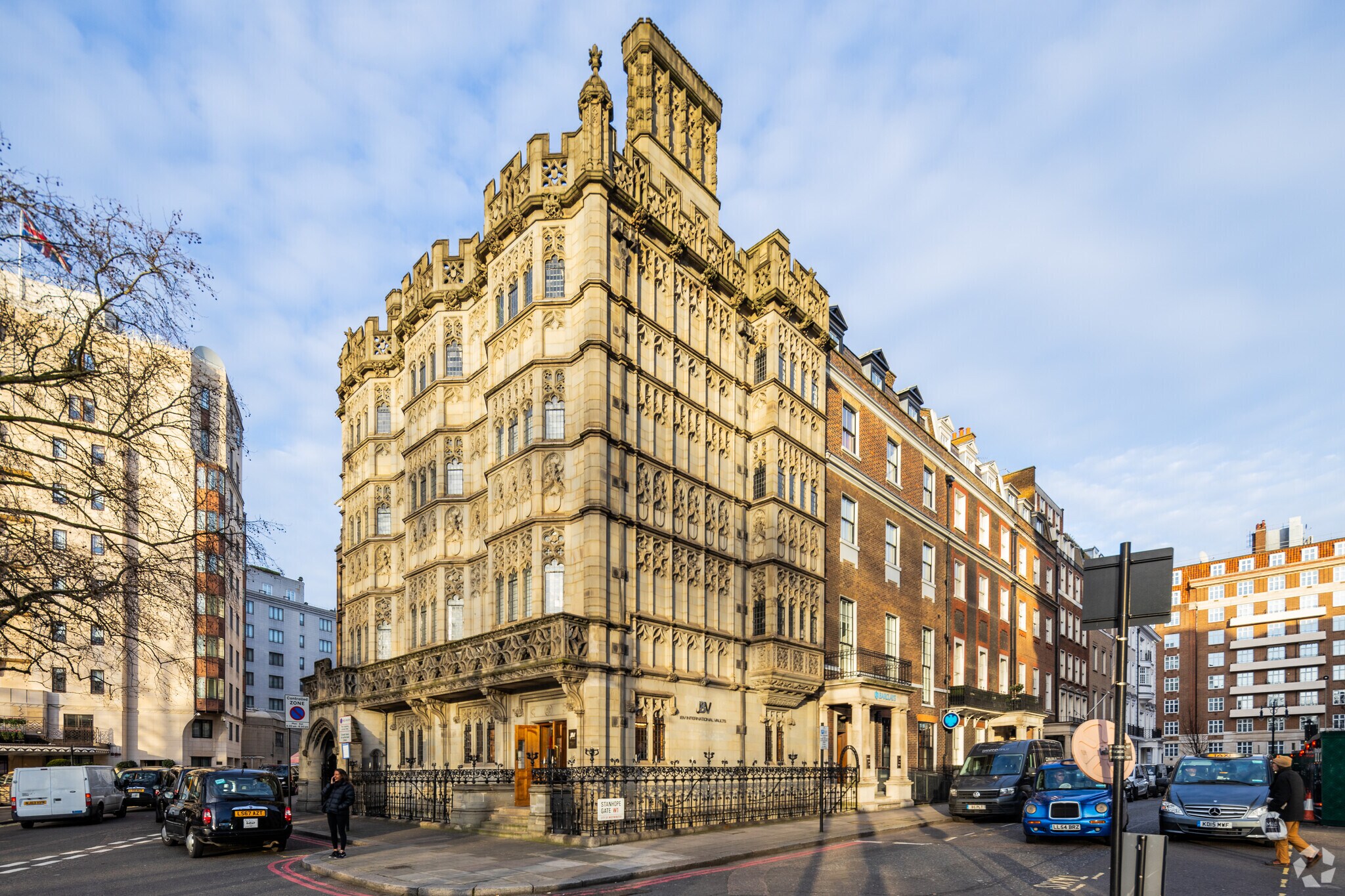 46-47 Park Ln, London for sale Primary Photo- Image 1 of 1