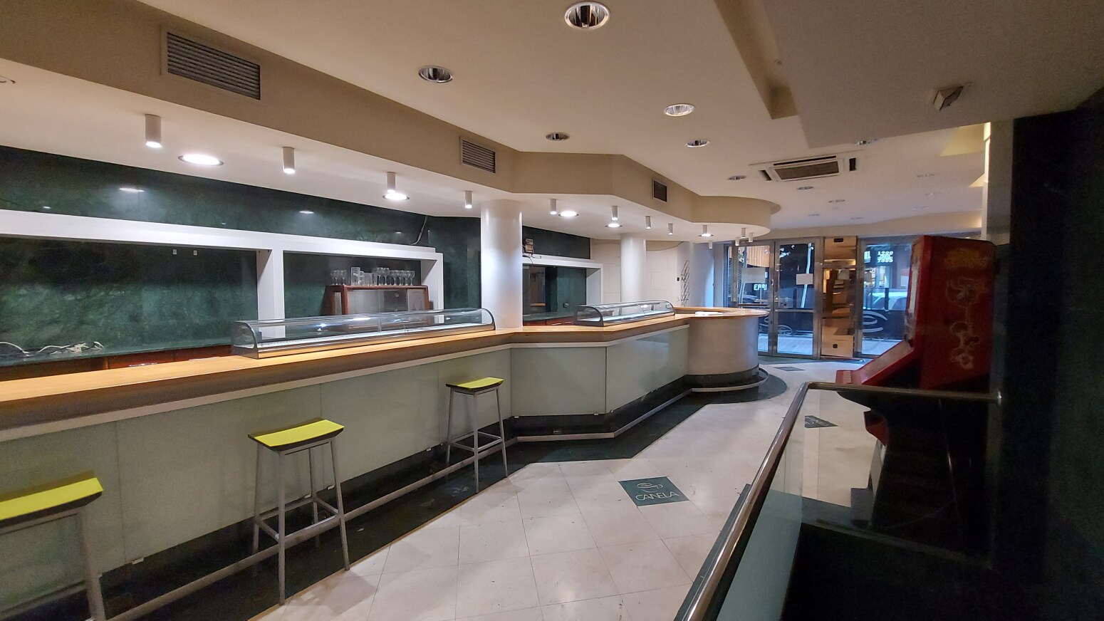 Retail in Logroño, La Rioja to rent Interior Photo- Image 1 of 9