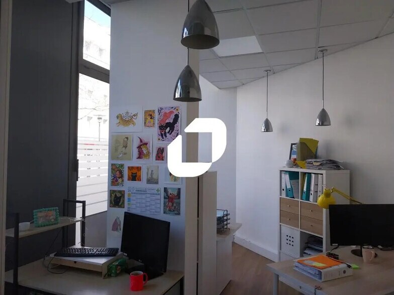 3 Rue Emile Masson, Nantes to rent - Interior Photo - Image 3 of 13