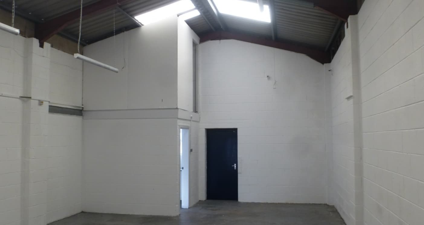 Field Rd, Walsall to rent Interior Photo- Image 1 of 3