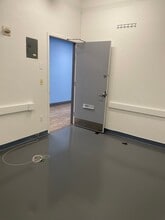 131 Varick St, New York, NY to rent Interior Photo- Image 2 of 4