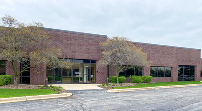 2171 W Executive Dr, Addison, IL for rent Building Photo- Image 1 of 2