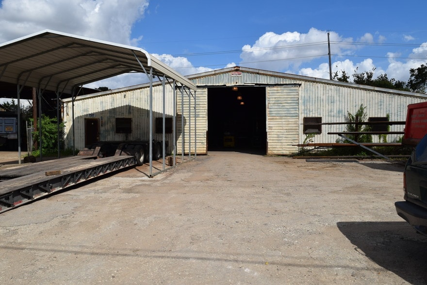 7317 Canal St, Houston, TX for sale - Building Photo - Image 2 of 4