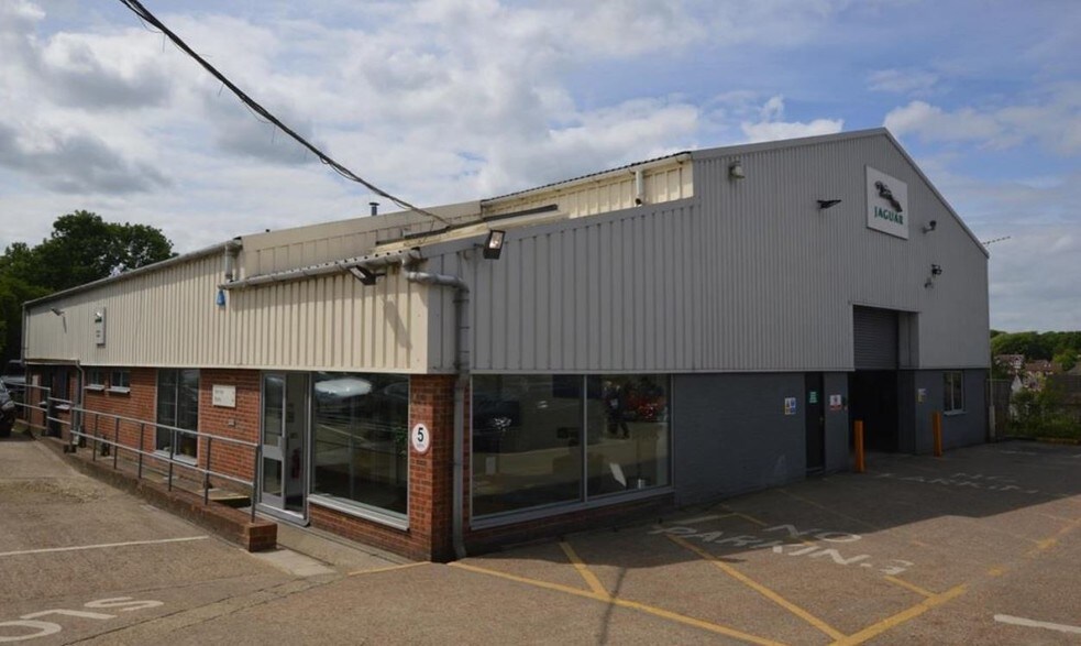 Unit 2 Selsdon Rd, South Croydon for sale - Primary Photo - Image 1 of 1