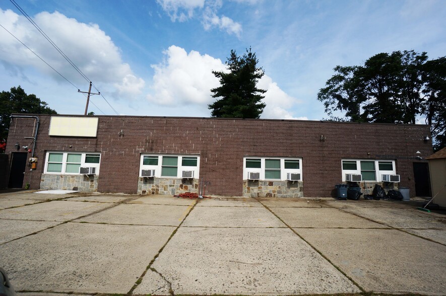 114-116 Anderson St, Hackensack, NJ for sale - Building Photo - Image 3 of 8