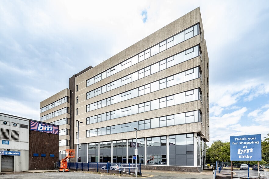 Norwich Way, Liverpool to rent - Building Photo - Image 3 of 3