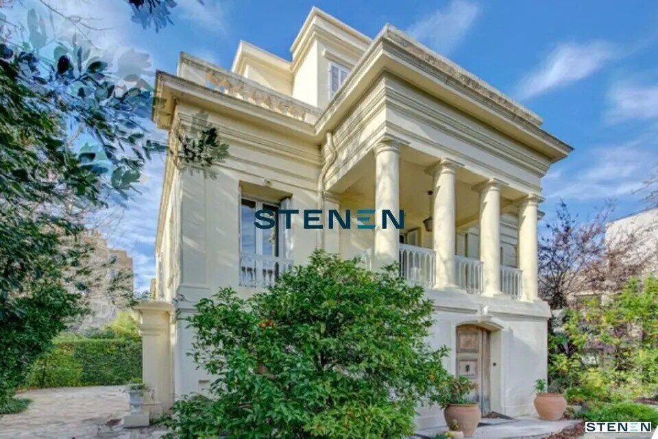 Light Industrial in Marseille for sale Building Photo- Image 1 of 8