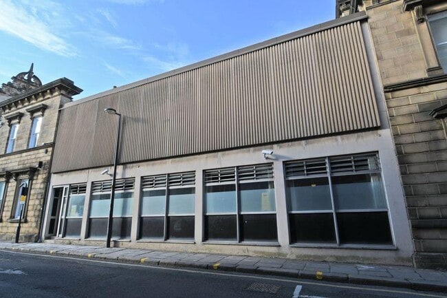 More details for 28 King St, Wakefield - Industrial to Rent
