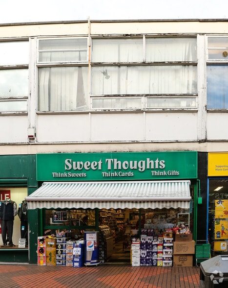 10-11 Maritime Ter, Sunderland to rent - Building Photo - Image 2 of 6