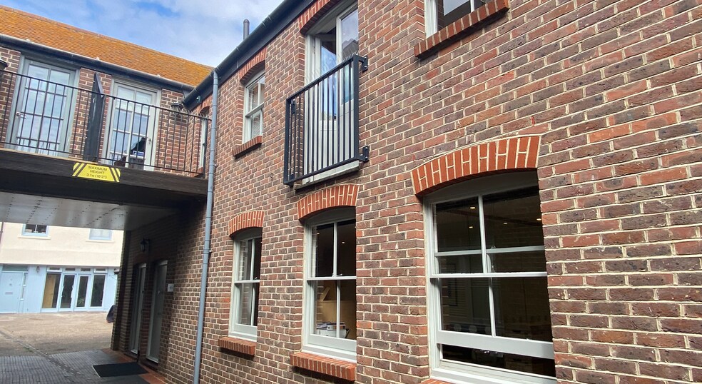 5 Pavilion Mews, Brighton for sale - Building Photo - Image 1 of 1