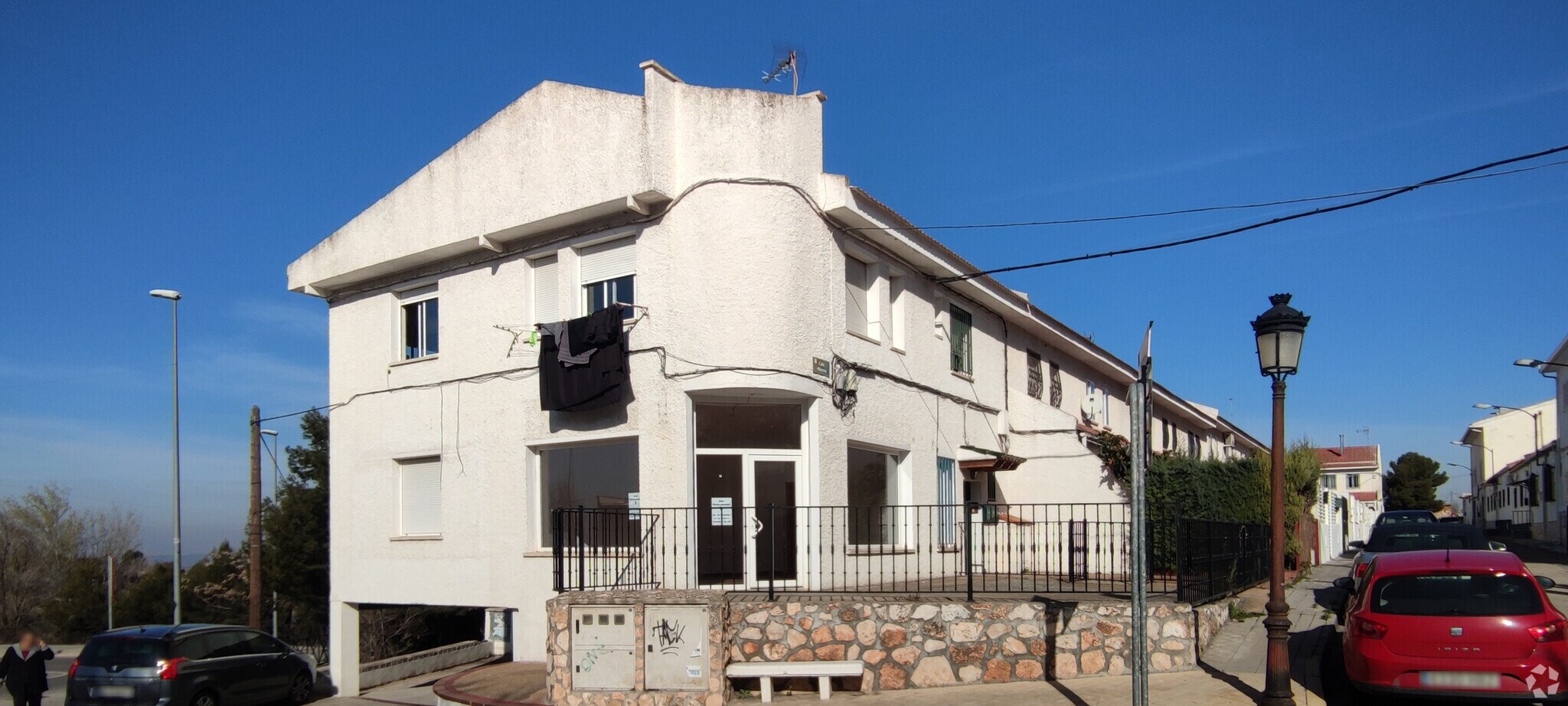 Build-to-Rent in Campo Real, Madrid for sale Primary Photo- Image 1 of 2