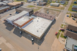 More details for 221 N Cleveland Ave, Cushing, OK - Retail for Sale