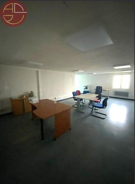 Industrial in Toulouse for sale - Interior Photo - Image 3 of 3