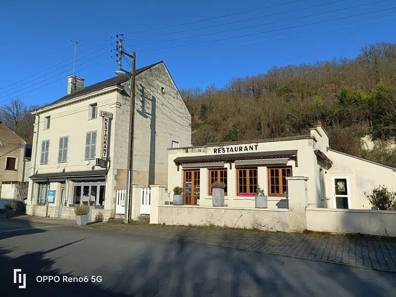 Retail in Fontevraud-l'Abbaye for sale - Building Photo - Image 1 of 10
