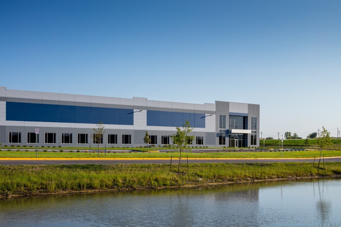 Opus Center, Olathe 66061 Industrial for Rent UK