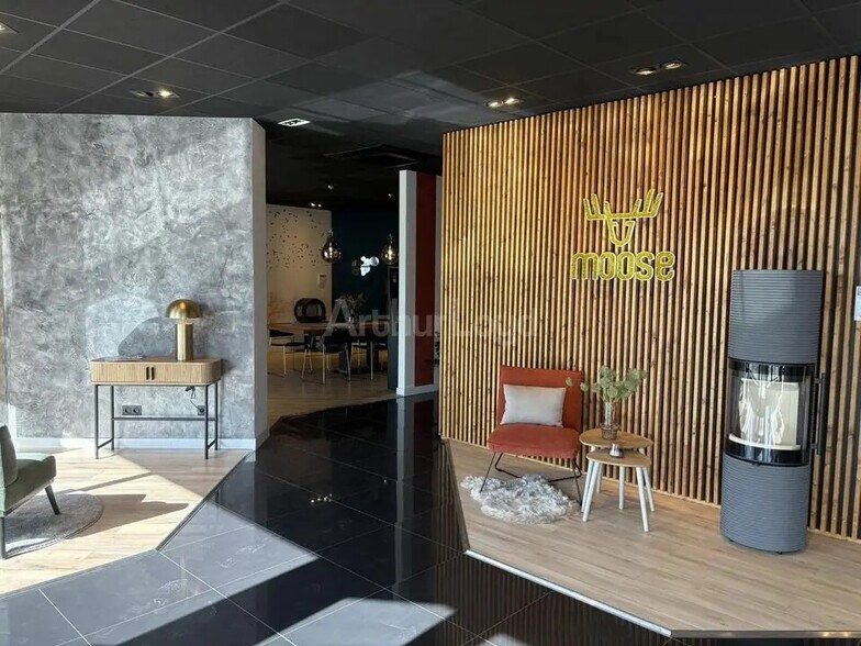 Retail in Vendenheim to rent - Building Photo - Image 3 of 11