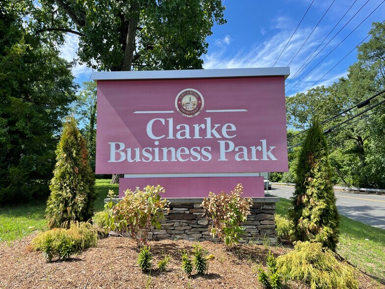 20 Trowbridge -1, Bethel, CT for sale - Primary Photo - Image 1 of 1