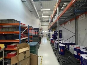 Light Industrial in Lyon to rent Interior Photo- Image 2 of 6