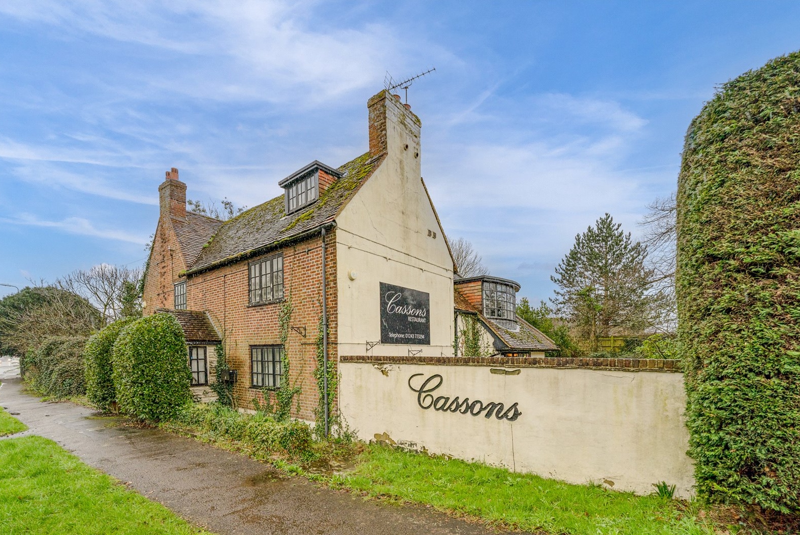 Arundel Rd, Chichester for sale Building Photo- Image 1 of 1