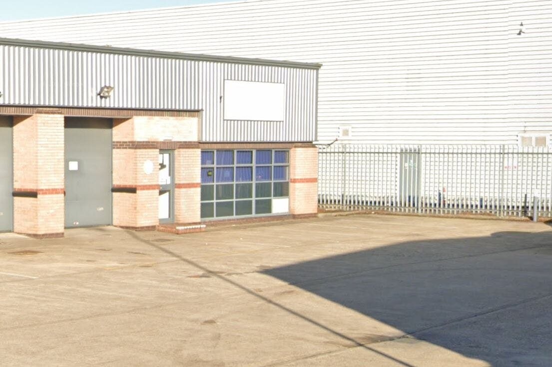 413 Montrose Ave, Slough for sale Building Photo- Image 1 of 1