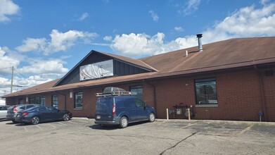 1394 Courtright Rd, Columbus, OH for rent Building Photo- Image 1 of 1