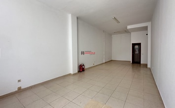 Retail in La Torre de Esteban Hambrán, Toledo to rent Interior Photo- Image 1 of 5