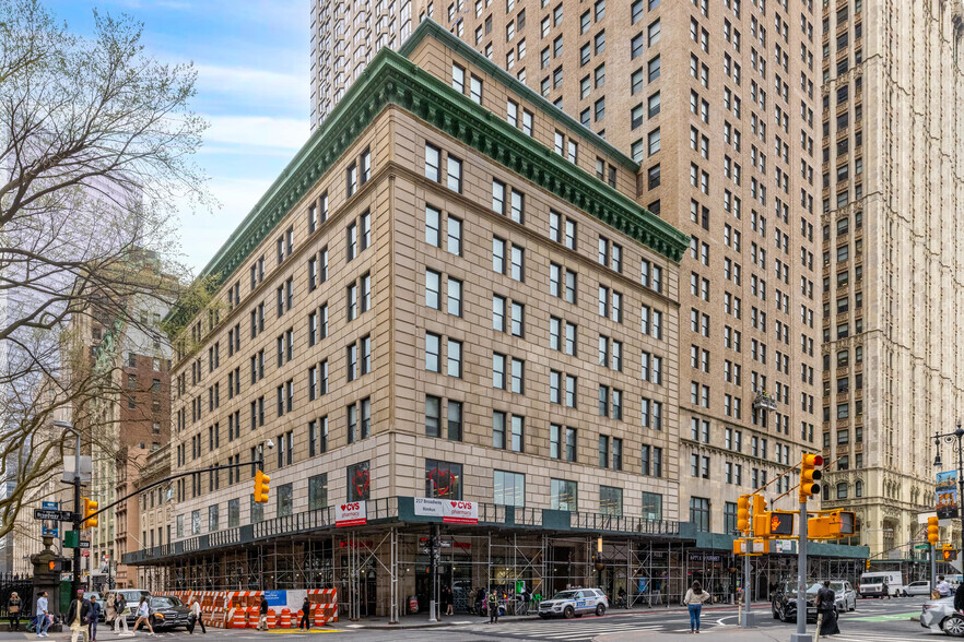 217 Broadway, New York, NY for rent - Primary Photo - Image 1 of 10