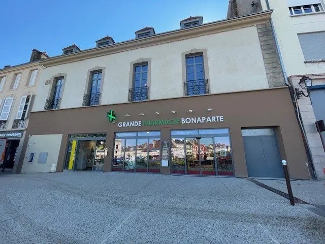 Vente Bureaux 648 m² - Photo 1