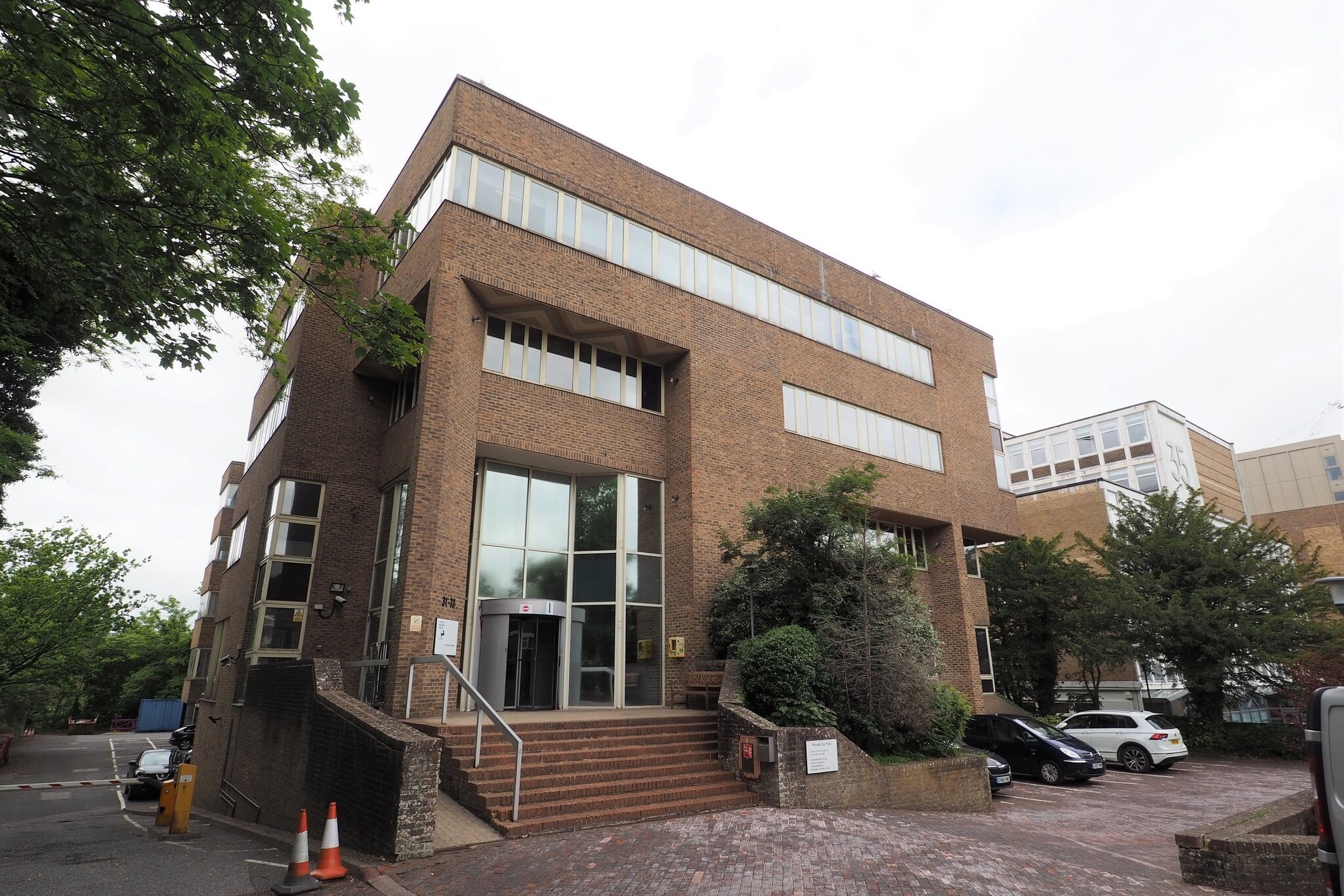 31-33 Perrymount Rd, Haywards Heath for sale Building Photo- Image 1 of 1