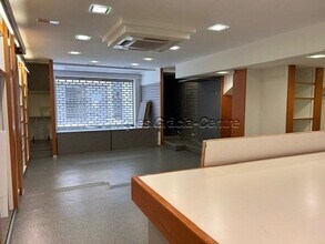 Retail in Sabadell, Barcelona to rent Interior Photo- Image 2 of 7