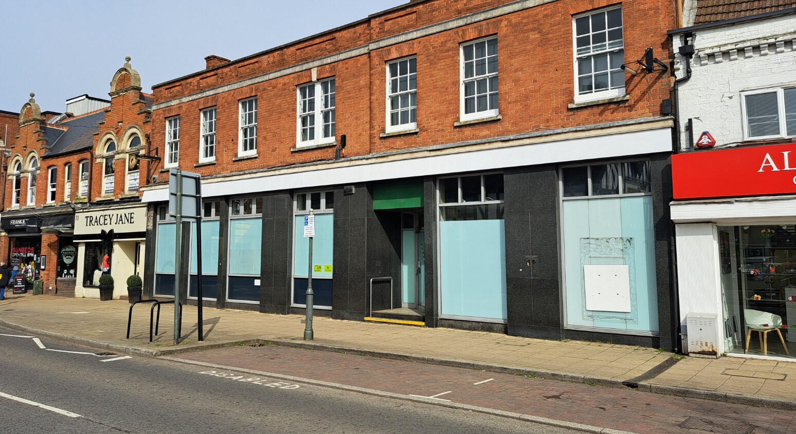 35 High St, Biggleswade for sale Building Photo- Image 1 of 10