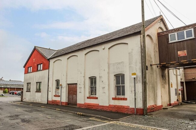 More details for 96-98 High St, Annan - Industrial for Sale