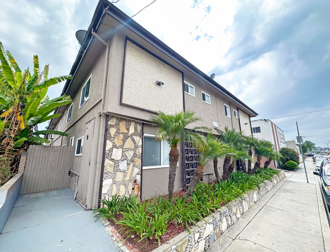 4750 Broadway, Hawthorne, CA for sale Building Photo- Image 1 of 1