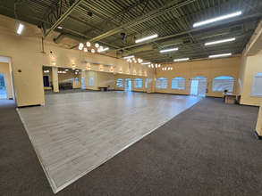 5390 Peachtree Industrial Blvd, Norcross, GA for rent Interior Photo- Image 1 of 10